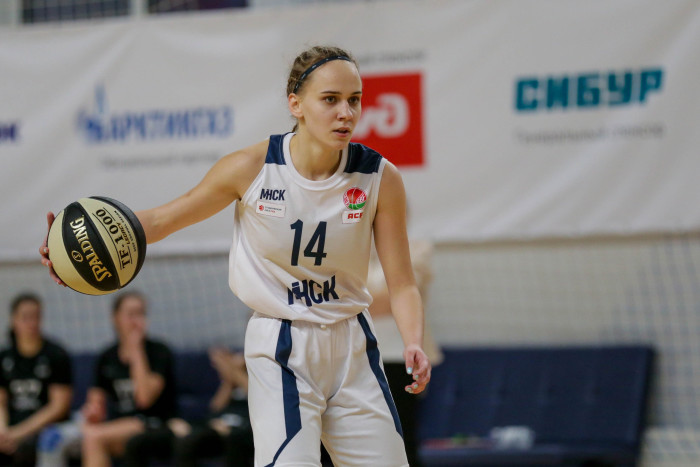 Женская команда “МИНСК” (молодежная) сыграла в Санкт-Петербурге